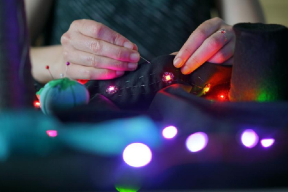 Open Maker with Wearable Electronics